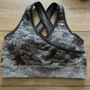 Gymshark adapt camo seamless sports bra! Size medium!